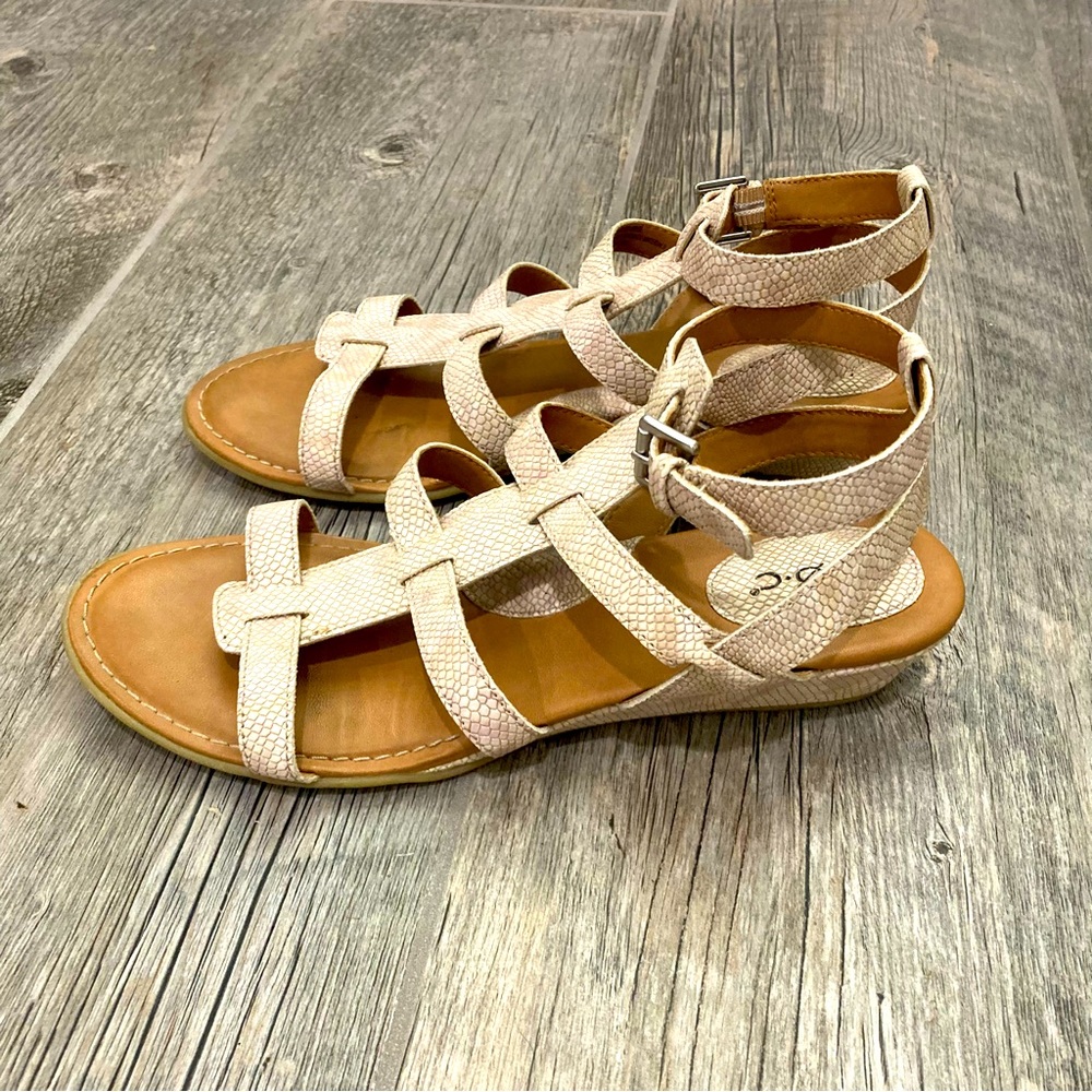 Born Concepts sandals size 8M